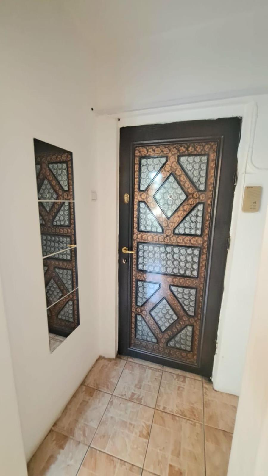 Inchiriez Garsoniera In Regim Hotelier Unirii Bucareste Exterior foto